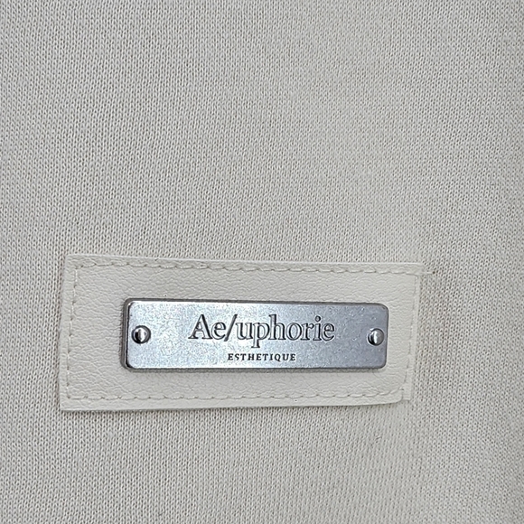 H&M Men's Relaxed Fit Appliquéd Sweatshirt - L - Picture 6 of 8